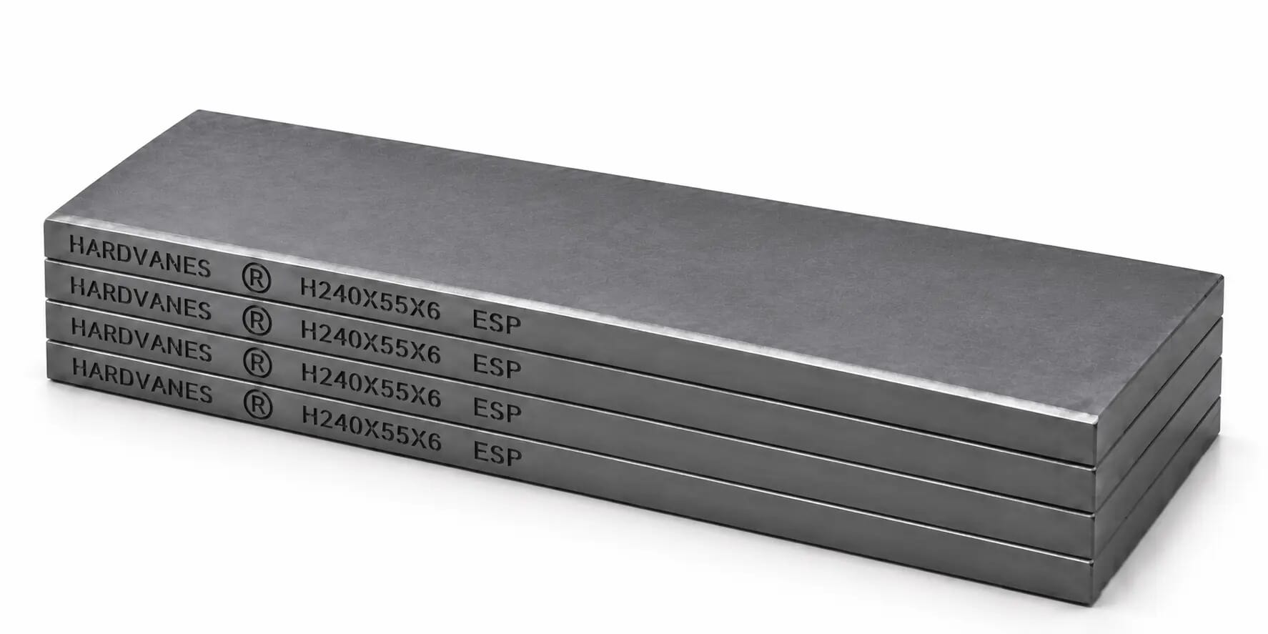 Kit de 4 paletas de carbono-grafito HARDVANES de 240×55×6 mm, apiladas y grabadas sobre fondo blanco.