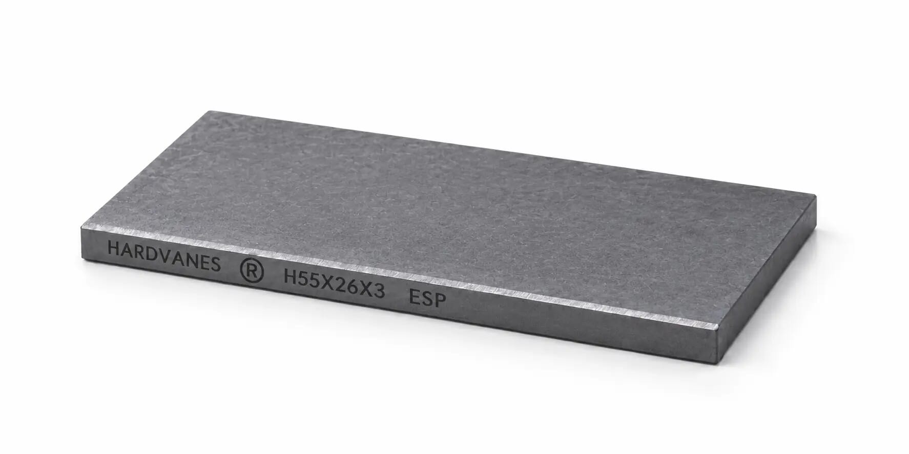 Paleta HARDVANES® de 55 × 26 × 3 mm en grafito mate, grabado en el canto frontal.