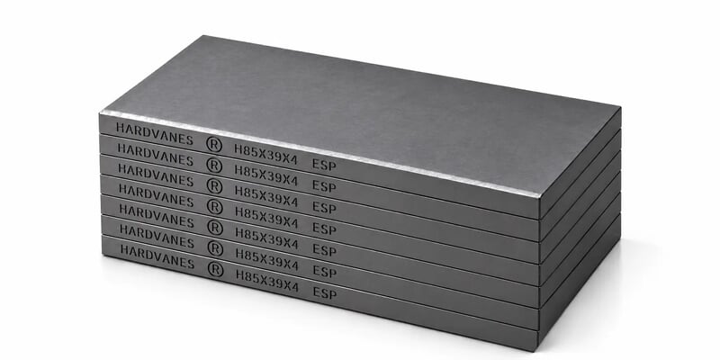 Kit de 7 paletas HARDVANES® de 85 × 39 × 4 mm, carbono-grafito con bisel, grabado a la izquierda y fondo blanco