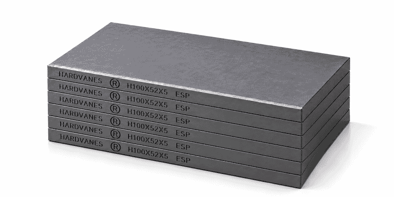 Kit de 6 paletas HARDVANES® de carbono-grafito de 100 × 52 × 5 mm con bisel y grabado H100X52X5 ESP a la izquierda